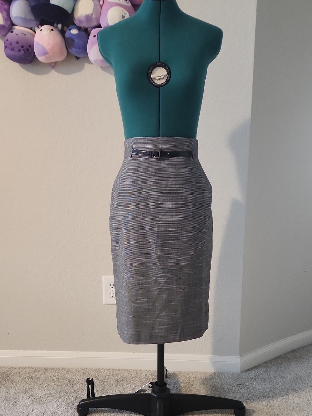 Classic Gray Pencil Skirt with Belt